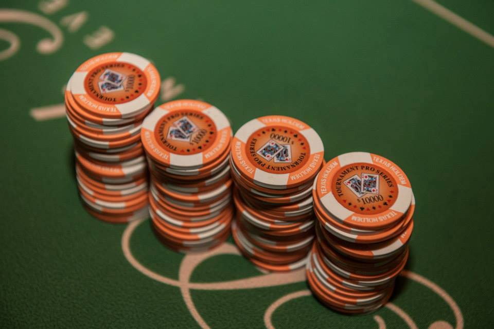 5 pcs Lot J R CIGARS Poker Casino Gaming Chip Set La Finca Jose FREE Las Vegas 